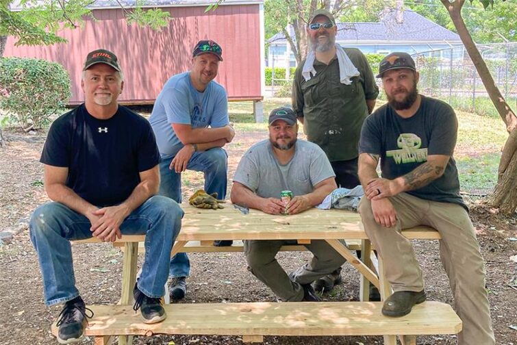 Maintenance Mentor Program Serves Chattanooga Room in the Inn